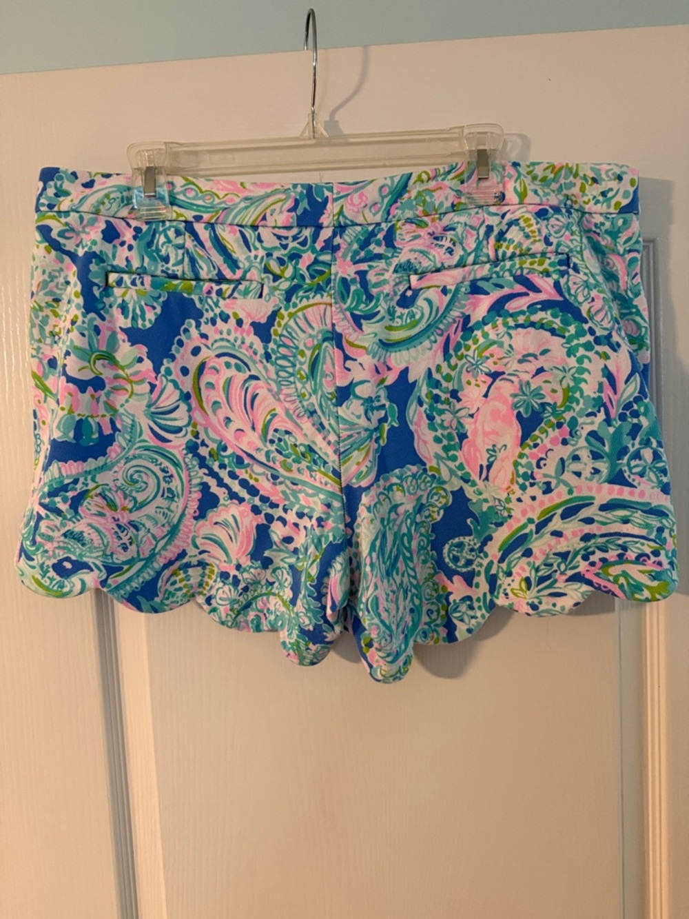 Lilly Pulitzer Blue Paisley Scallop-Hem Short with Pink & Mint Accents - Picture 3 of 3